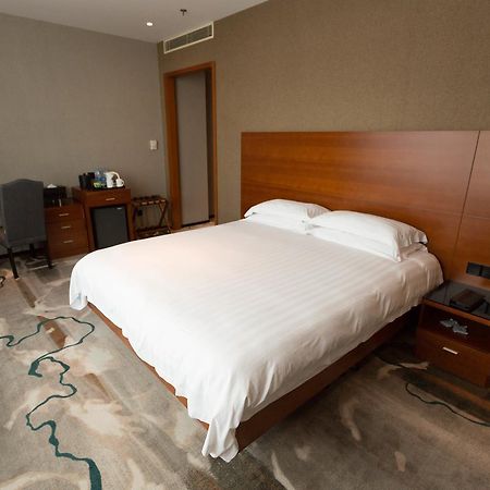 Radiance Hotel Shanghaj Zewnętrze zdjęcie