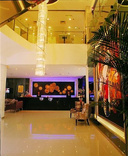 Radiance Hotel Shanghaj Zewnętrze zdjęcie