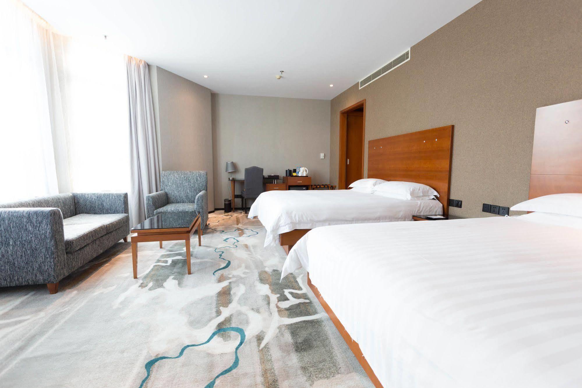 Radiance Hotel Shanghaj Zewnętrze zdjęcie