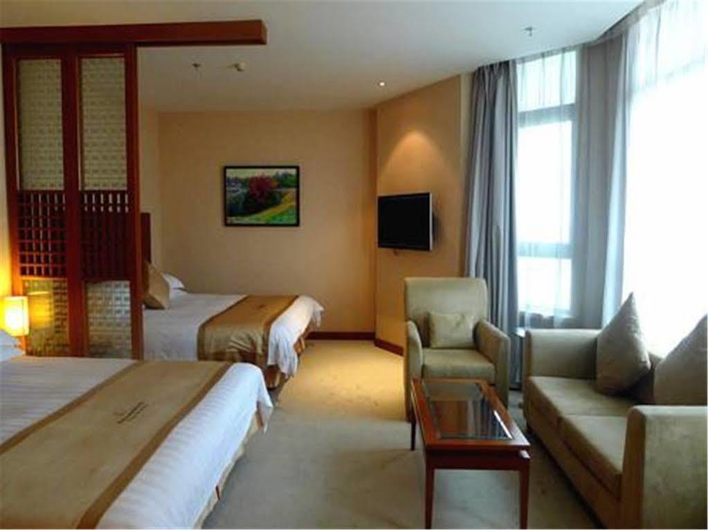 Radiance Hotel Shanghaj Zewnętrze zdjęcie