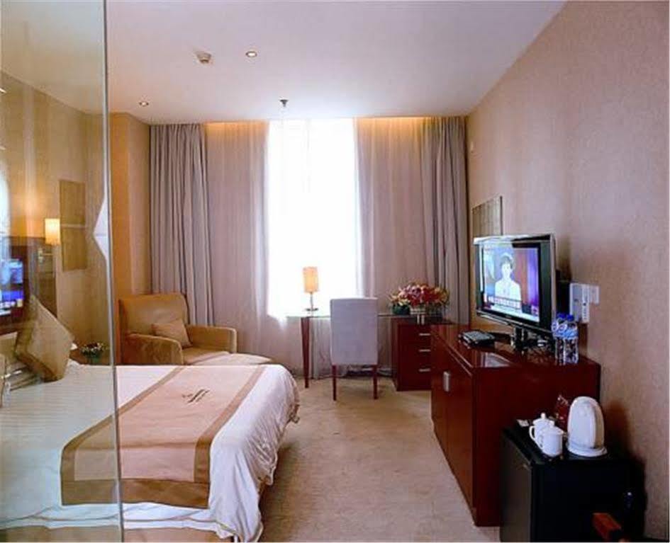 Radiance Hotel Shanghaj Zewnętrze zdjęcie